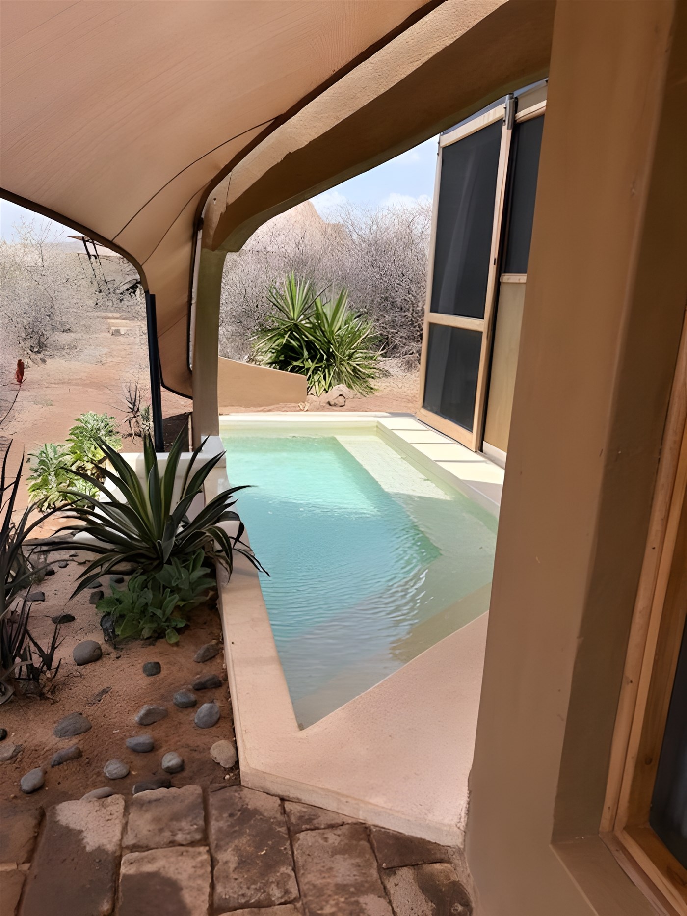 Surana Buffalo Springs Plunge Pool