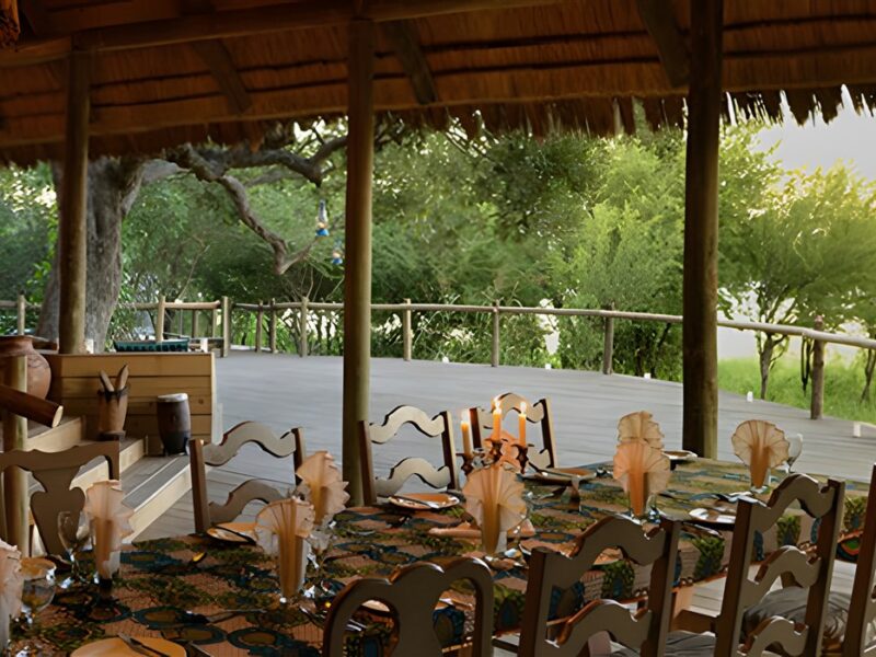 Dining setup