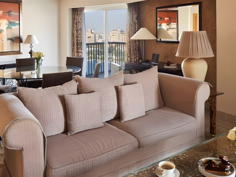 Opera Suite living room