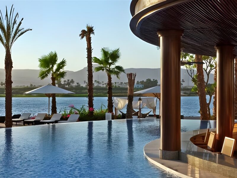 Oasis Poolside