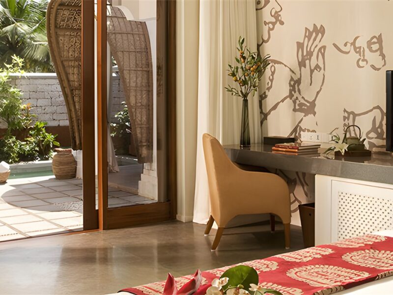 Deluxe Delight Room