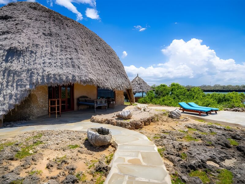 Suite On The Rocks