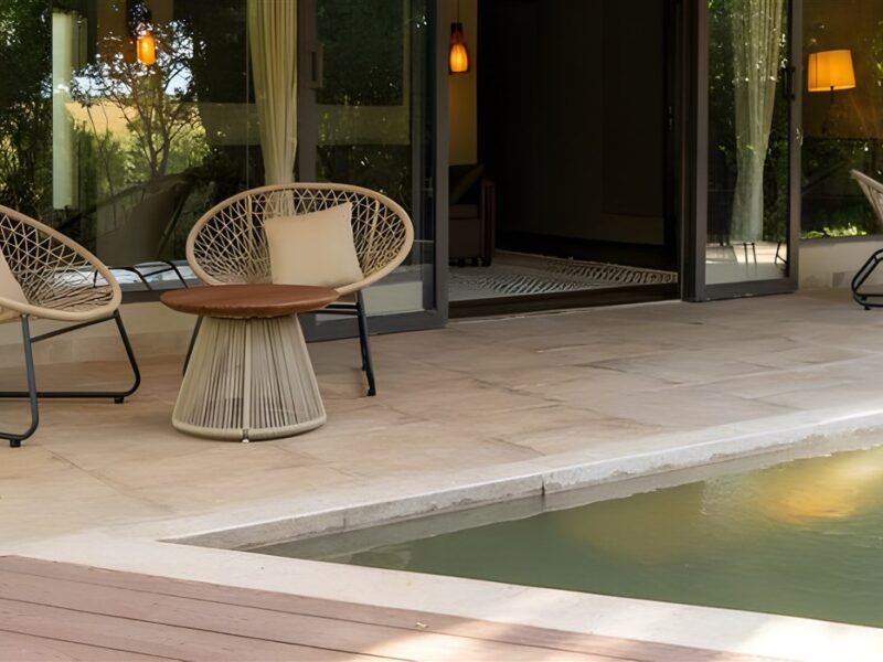 Private plunge pool