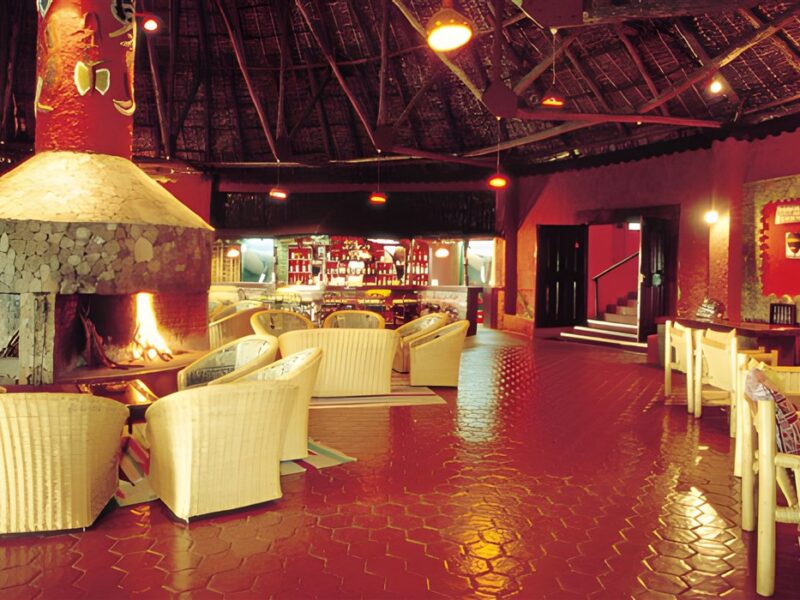 Lounge Bar