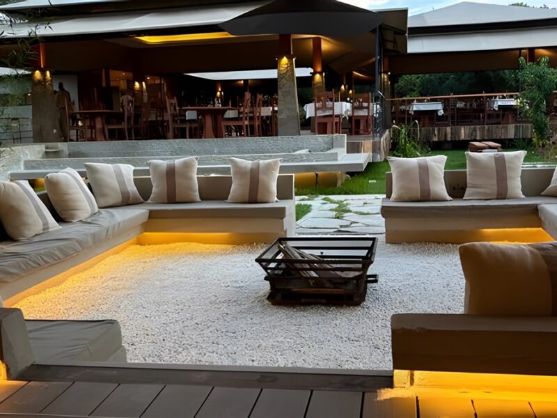 Sunken seating area