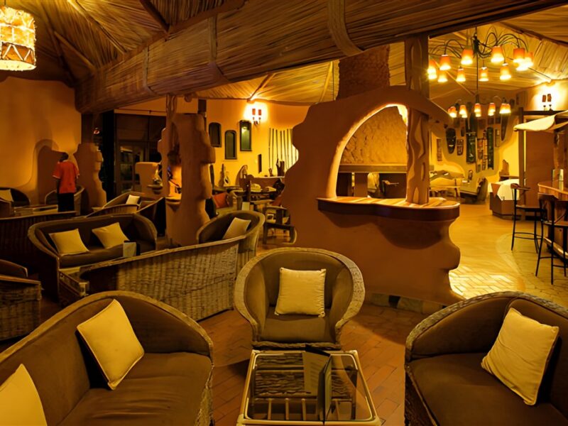 Lounge bar