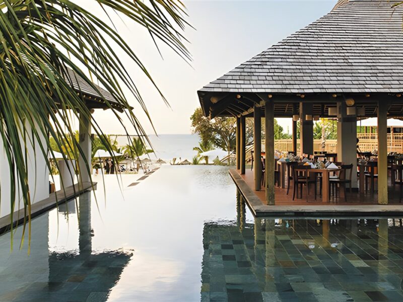 Pool and restaurant