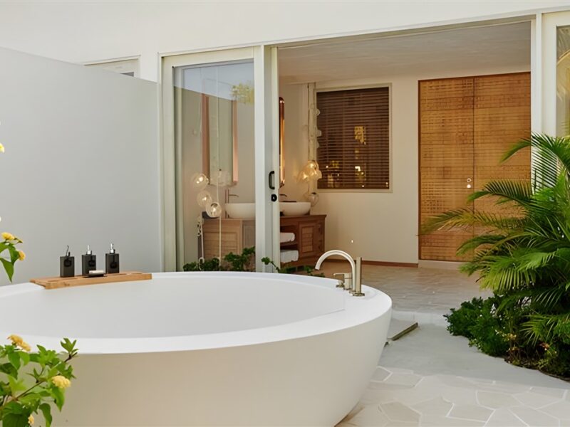 Outdoor Bath Deluxe Beach Villa
