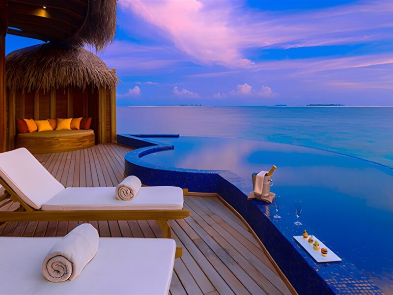 Honeymoon Water Suite