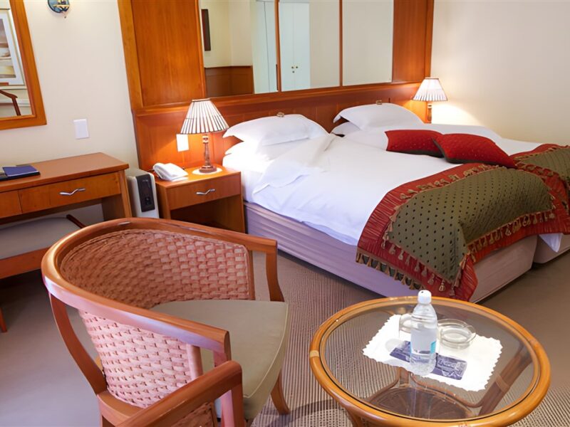 Guest room