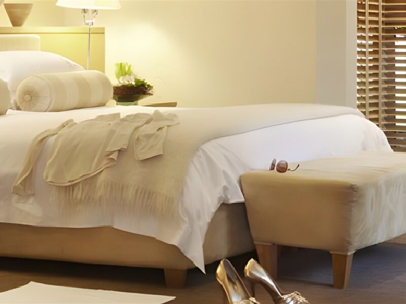 Guest room