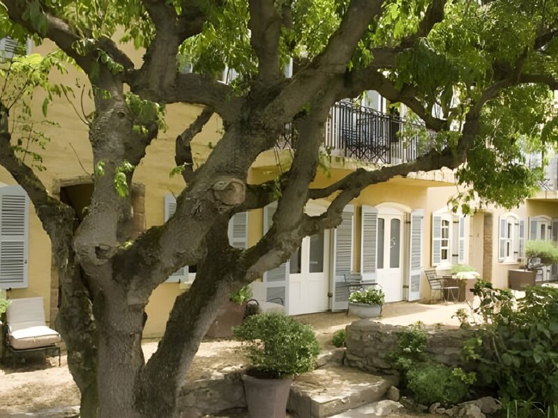 Rooms exterior