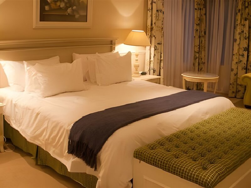 Guest room
