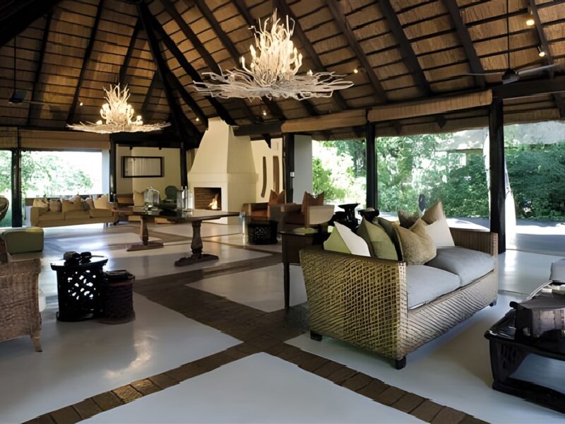 Lounge area