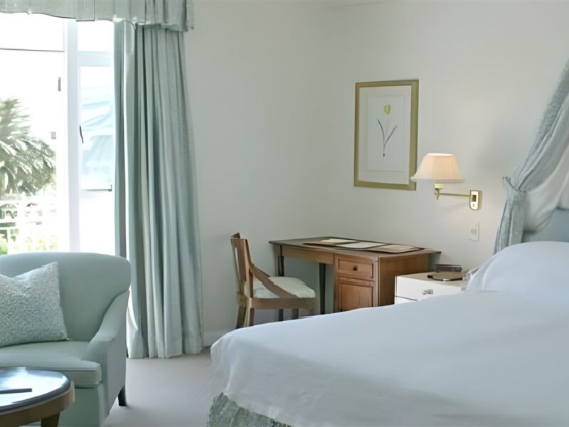 Guest room