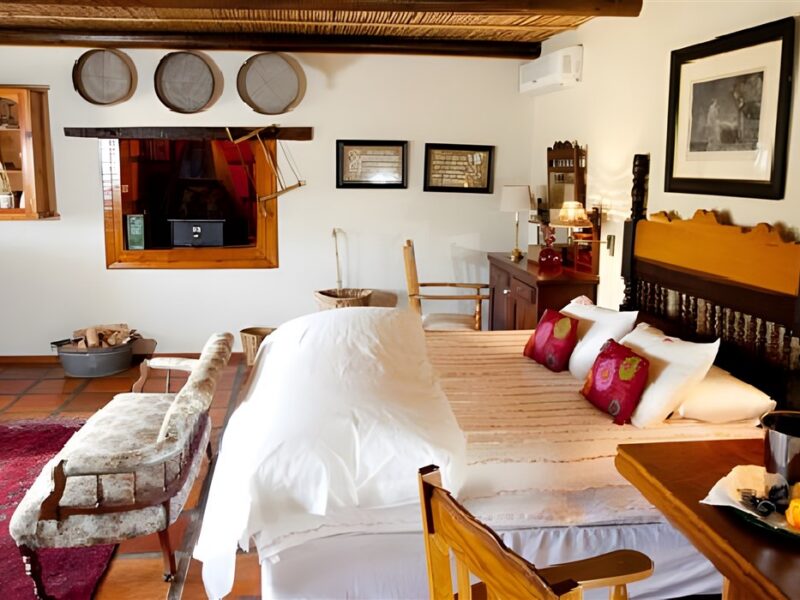 Guest room