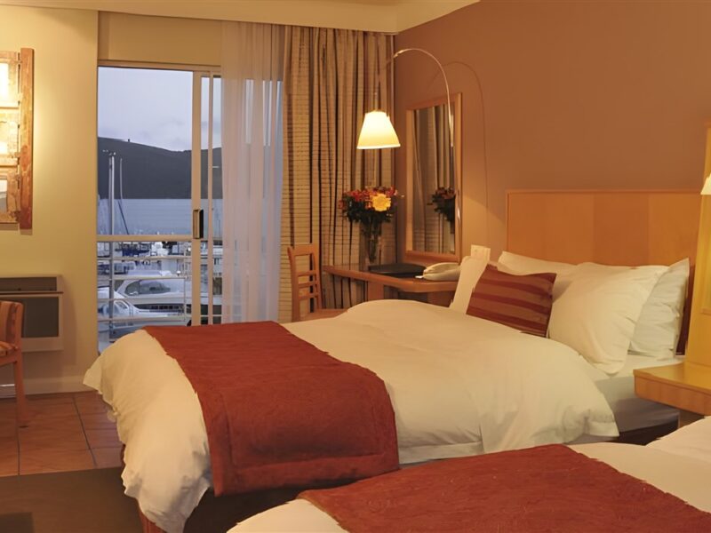 Lagoon facing room