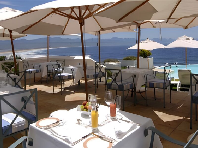 Alfresco dining