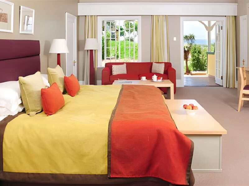Guest room