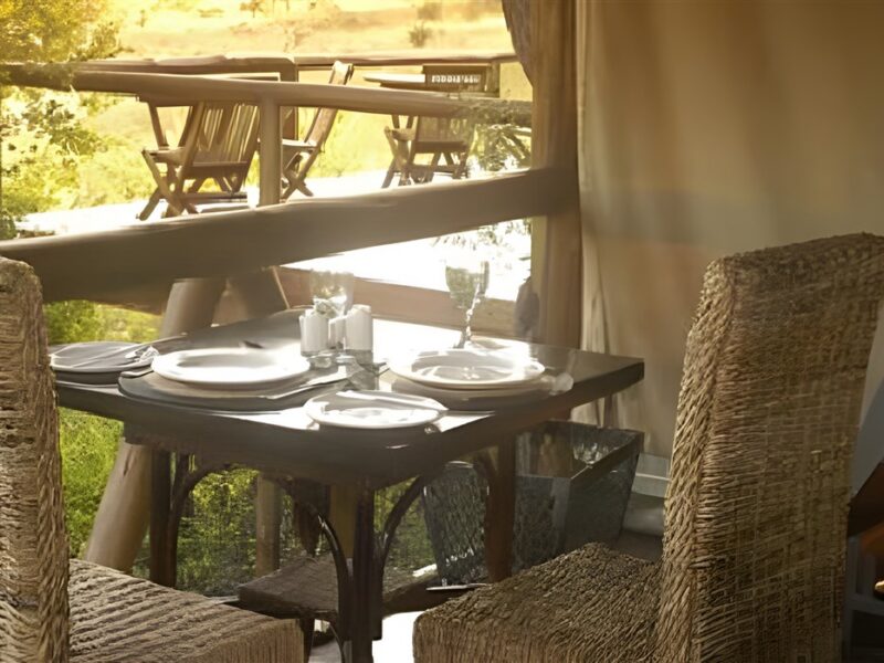 Romantic dining
