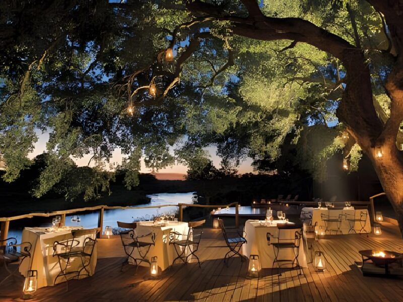 Dine by the river