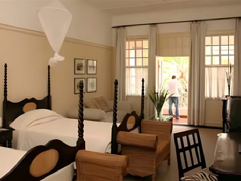 Guest room