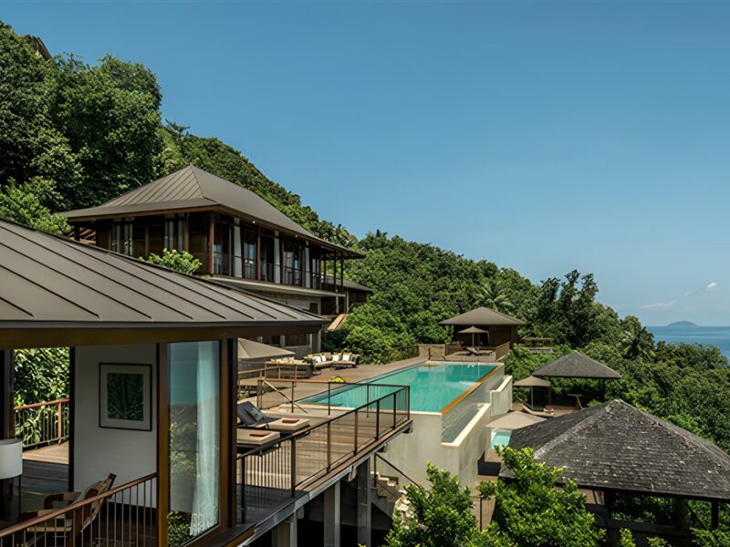 4-bedroom residence