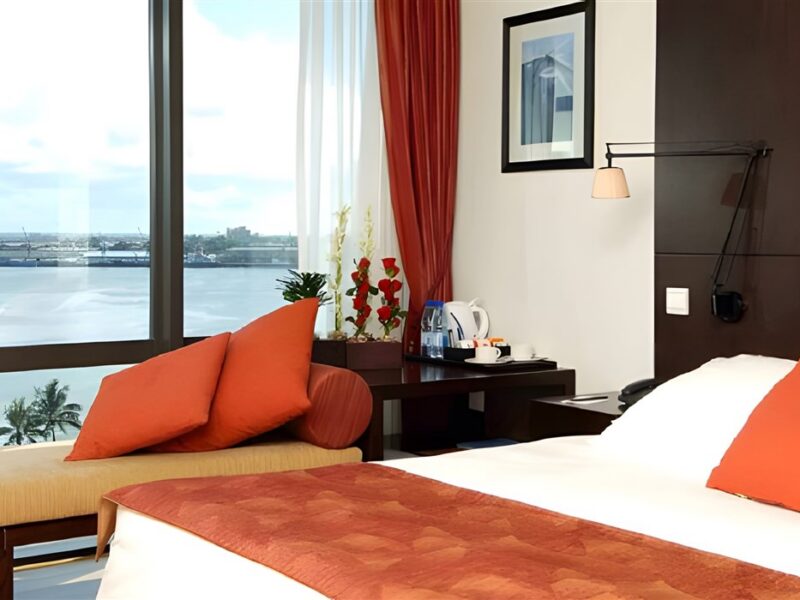 Guest room