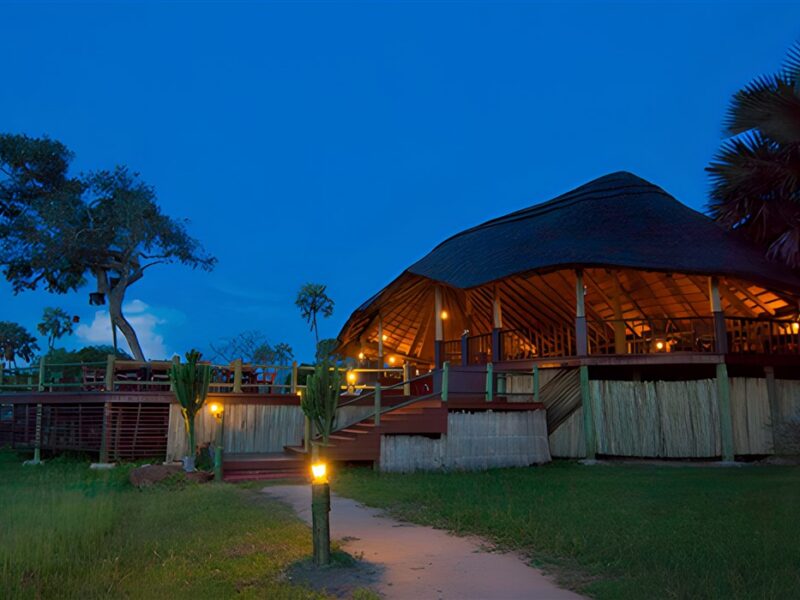 Lounge at night