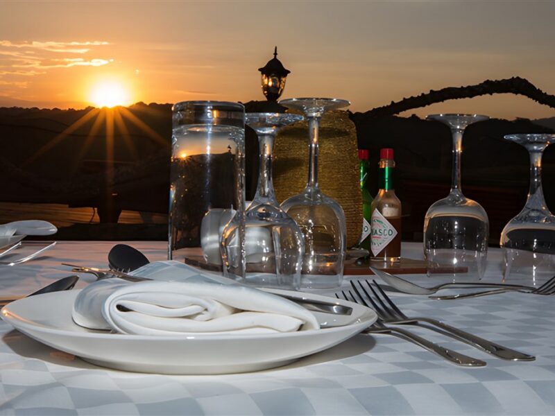 Alfresco dining