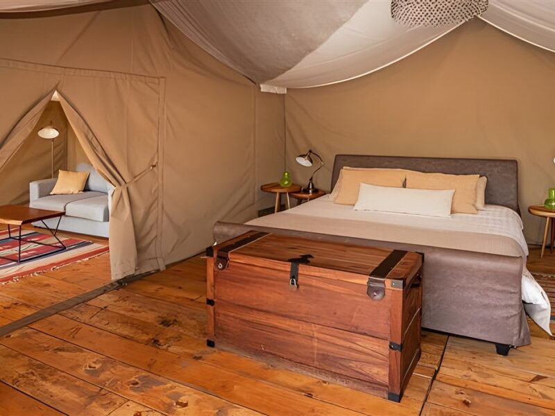 Double bed