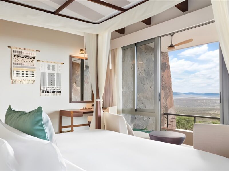 Panoramic Room