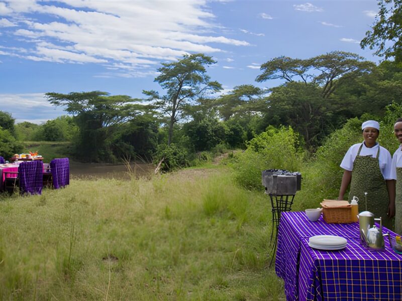 Bush breakfast