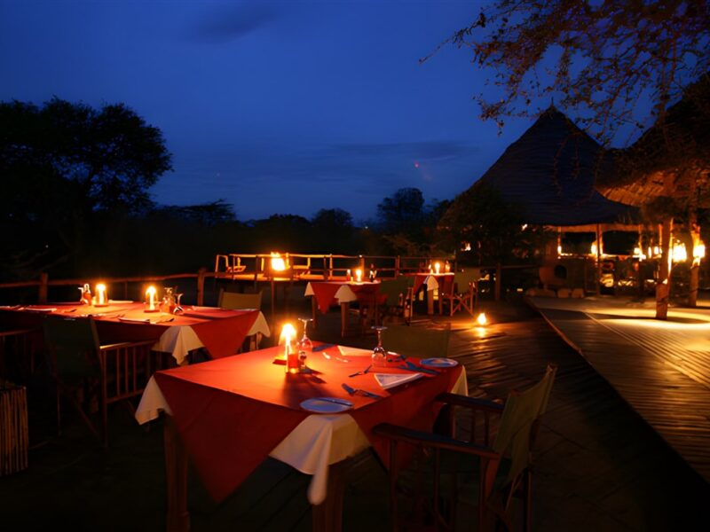 Alfresco dining