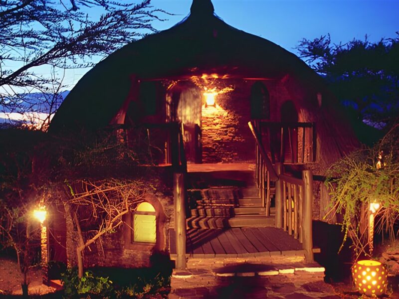 Hut by night