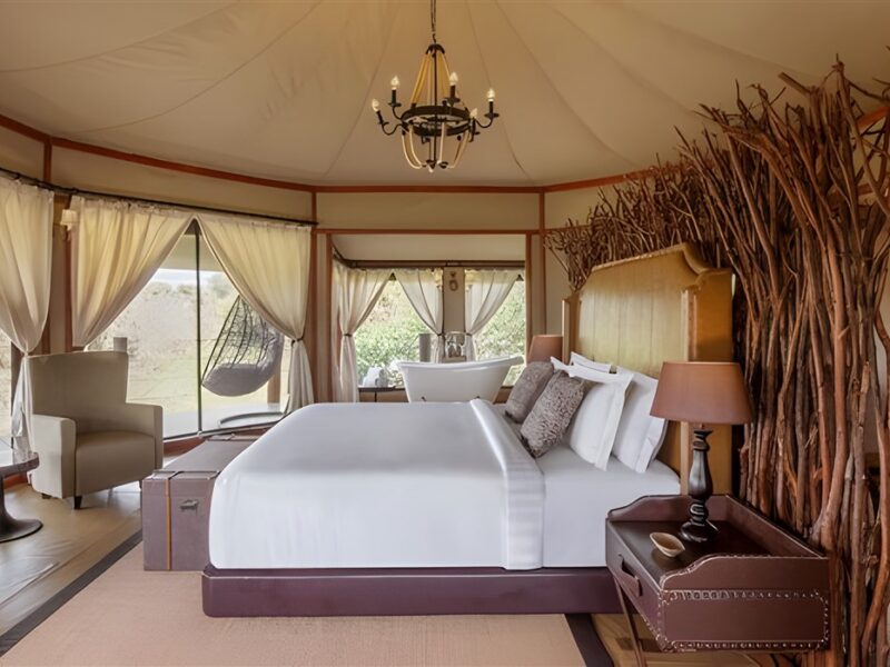 Luxury Tent Bedroom