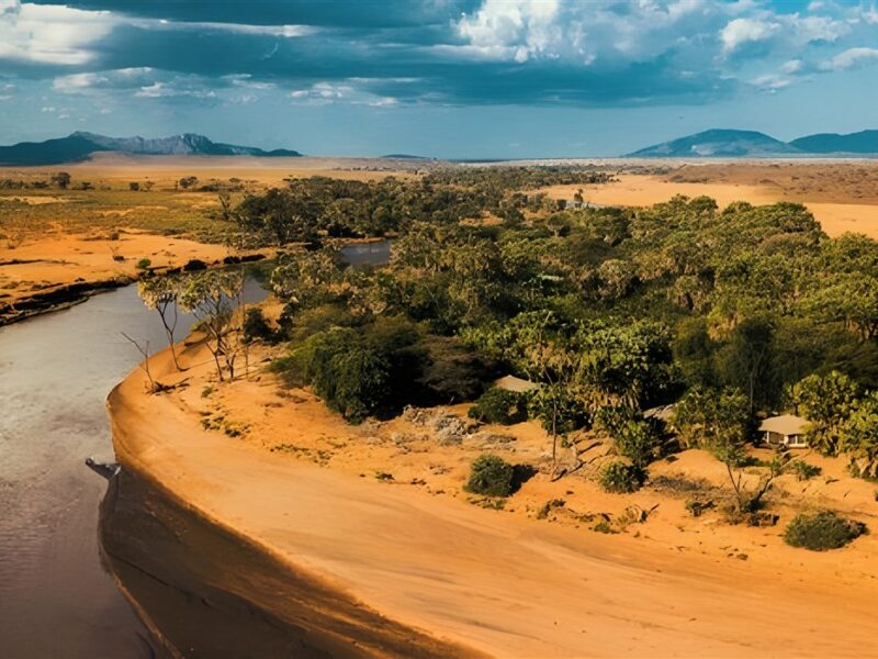 Ewazo Nyiro River