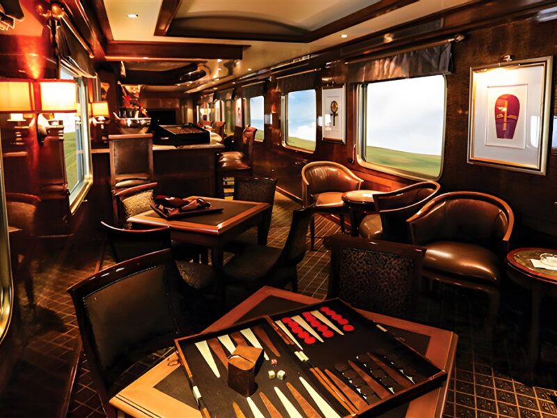 Blue Train Lounge