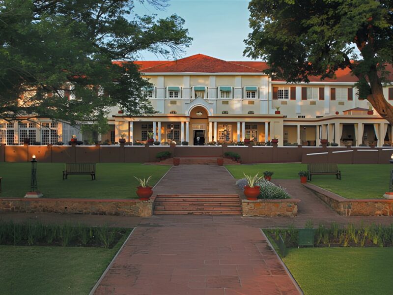 Victoria Falls Hotel