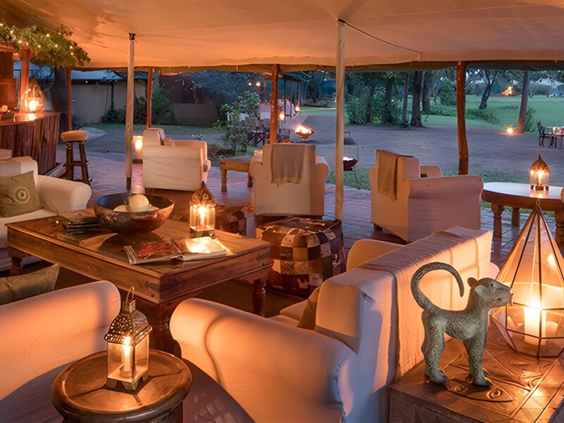 Lounge area