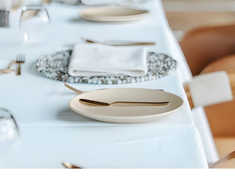 Setting of dinning table
